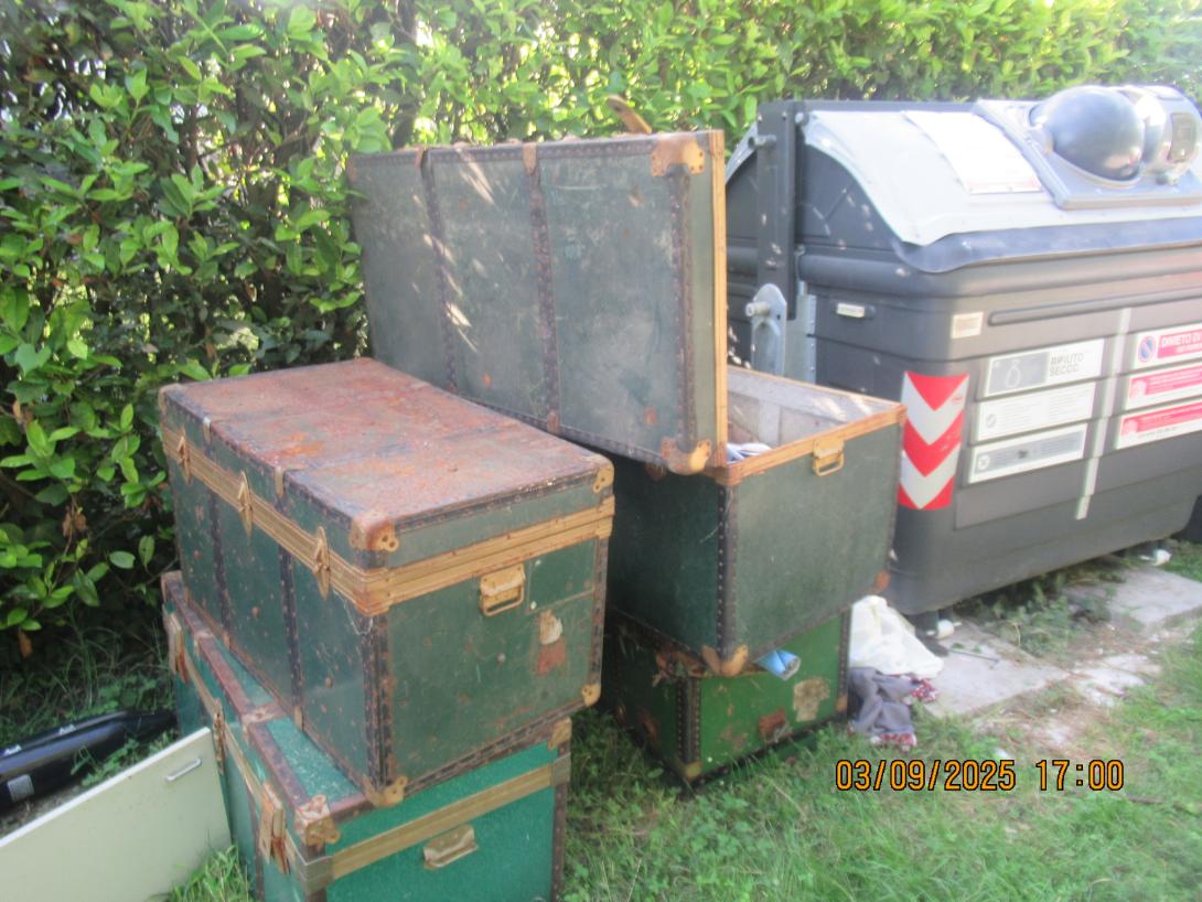 I rifiuti abbandonati a Spinea